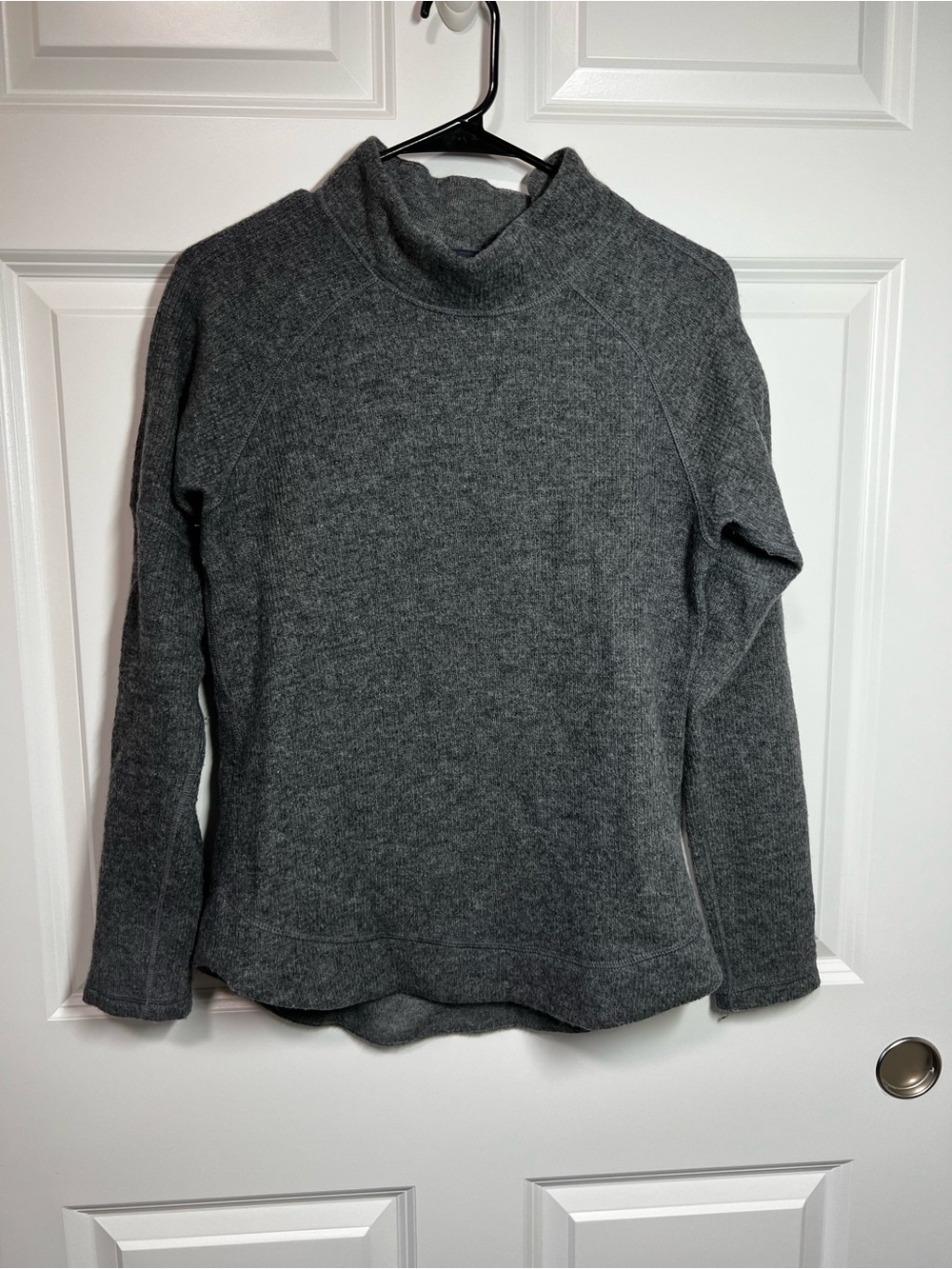 Marmot Mockneck Turtleneck Grey Sweater Women’s Medium
